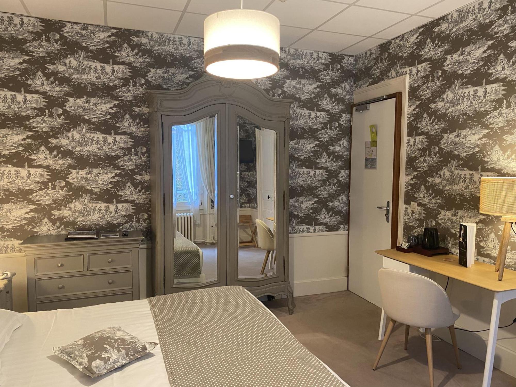 Brit Hotel & Spa Le Roc Au Chien Bagnoles de l'Orne Normandie Экстерьер фото